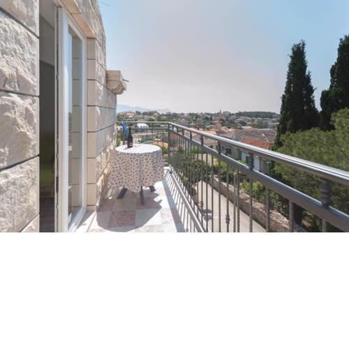 Apartments by the sea Sumartin (Brac) - 15725