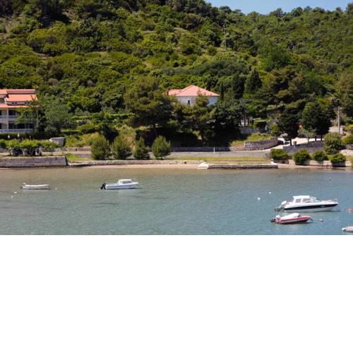 Apartments by the sea Supetarska Draga - Donja (Rab) - 10409