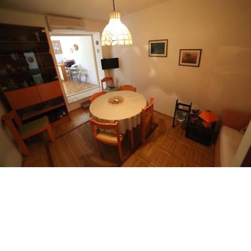 Apartments by the sea Sutivan (Brac) - 11010