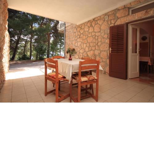 Apartments by the sea Sveta Nedilja (Hvar) - 8725