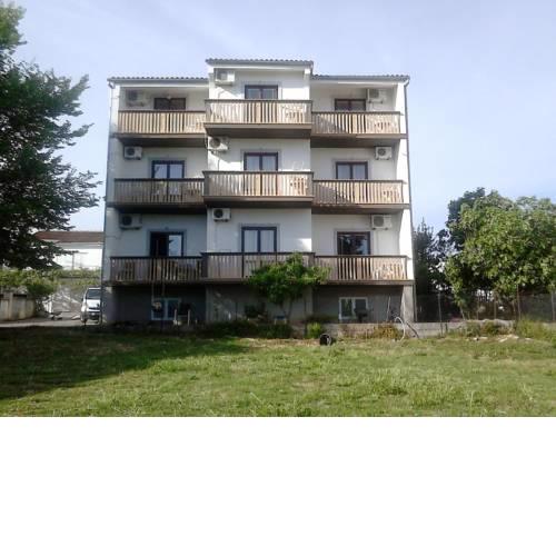 Apartments by the sea Sveti Filip i Jakov (Biograd) - 17114