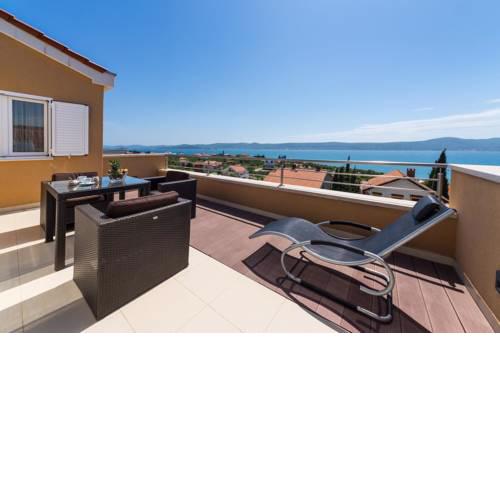 Apartments by the sea Sveti Petar (Biograd) - 16852