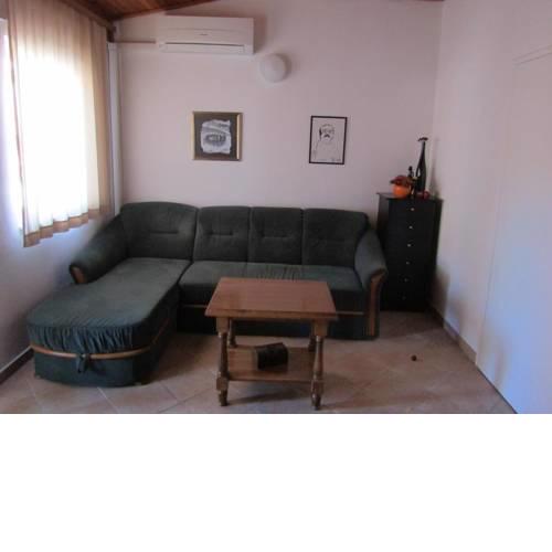 Apartments by the sea Tisno (Murter) - 14410