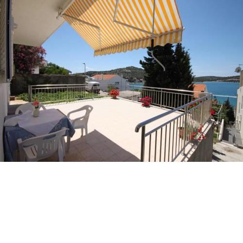 Apartments by the sea Tisno (Murter) - 5130