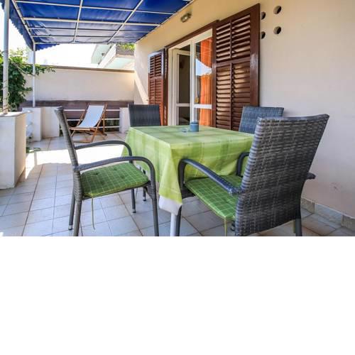 Apartments by the sea Trpanj (Peljesac) - 16004