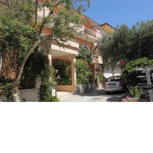 Apartments by the sea Tucepi (Makarska) - 6806