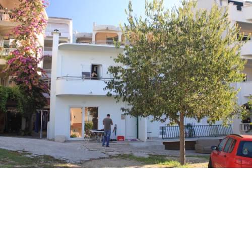 Apartments by the sea Tucepi (Makarska) - 8742