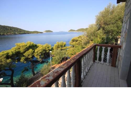 Apartments by the sea Ubli (Lastovo) - 8344