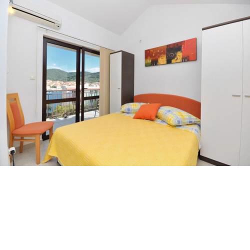 Apartments by the sea Vela Luka (Korcula) - 9243