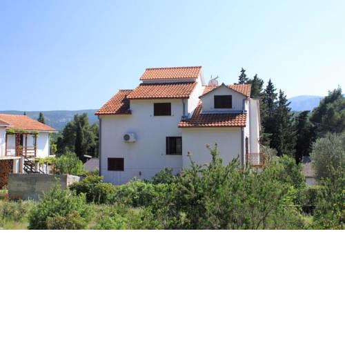 Apartments by the sea Vrboska (Hvar) - 8748