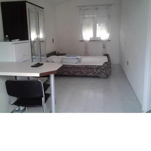 Apartments by the sea Zaton (Zadar) - 18050