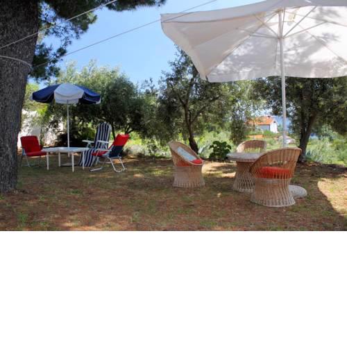 Apartments by the sea Zavala (Hvar) - 594