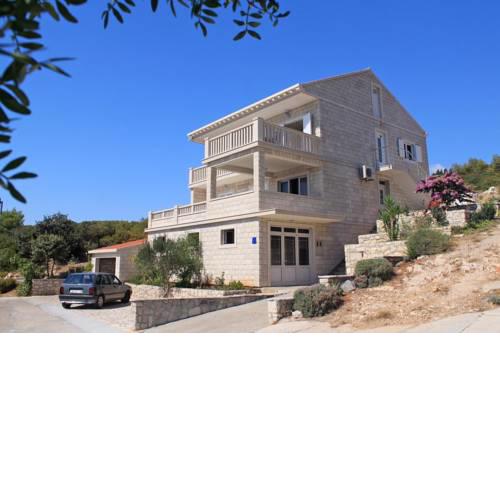 Apartments by the sea Zavalatica (Korcula) - 9138