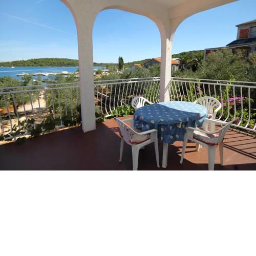 Apartments by the sea Zdrelac (Pasman) - 695