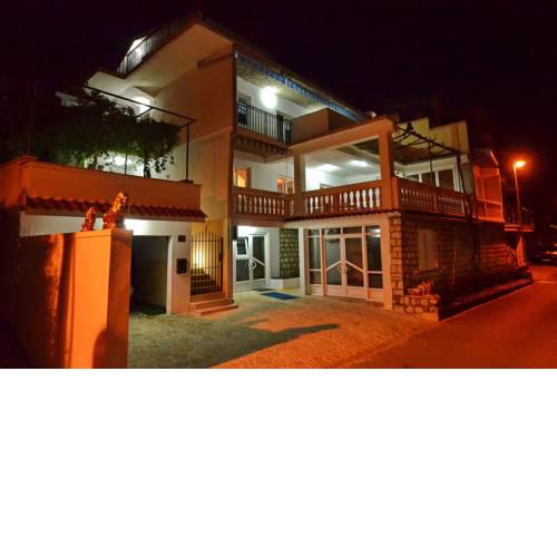 Apartments Corovic
