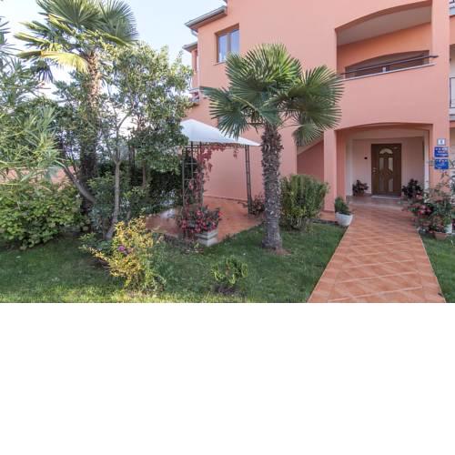 Apartments Cvek / Superior Two Bedroom A5 apts