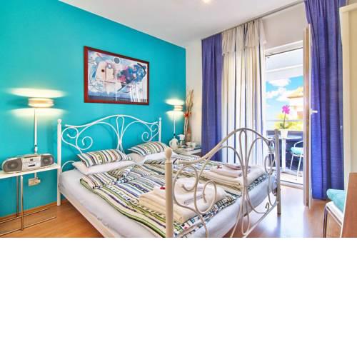 Apartments Cvek2 / Double room Balcony B1 BR apts