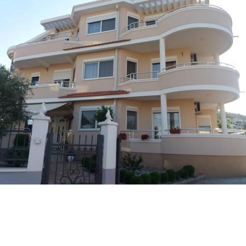 Apartments ELISA