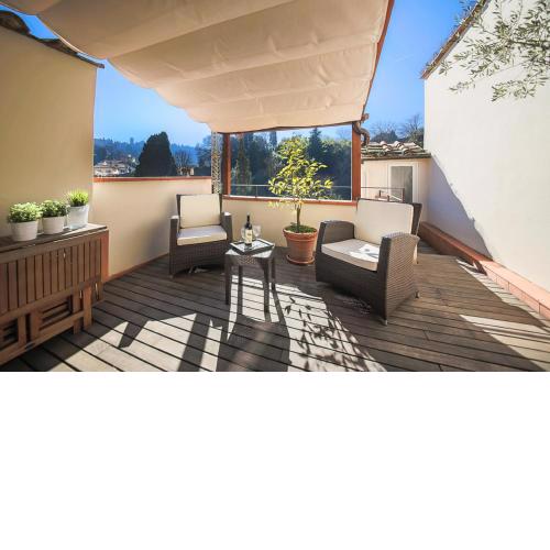 Apartments Florence San Niccolò terrace