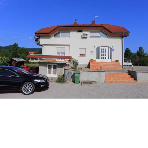 Apartments for families with children Catrnja (Karlovac) - 17487