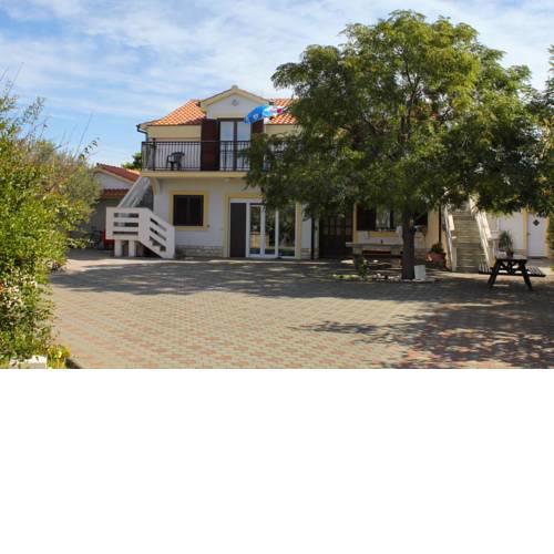 Apartments for families with children Privlaka (Zadar) - 5762