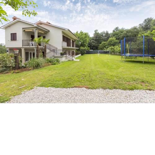 Apartments for families with children Vinez (Labin) - 15870