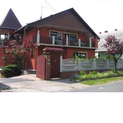 Apartments in Balatonlelle 37930