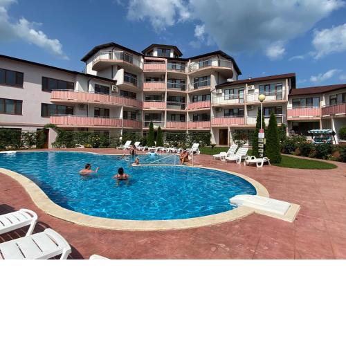 Apartments in complex Raduga
