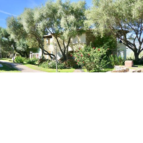 Apartments in residence with swimming pool in Porto Rotondo