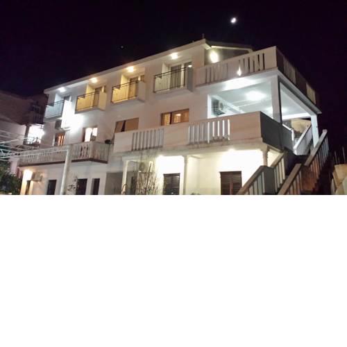 Apartments Klakor PS