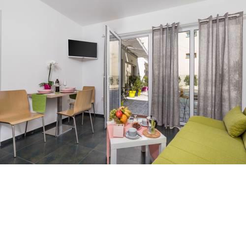 Apartments Lauro Opatija
