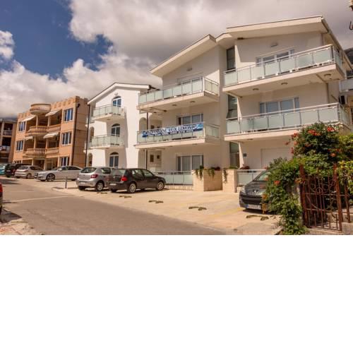 Apartments Lekovic