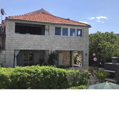 Apartments LOTA,SUPETAR