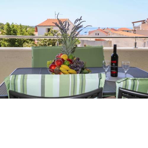 Apartments Lovric