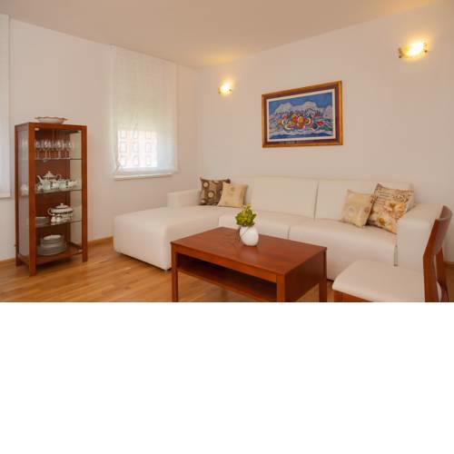 Apartments Maja