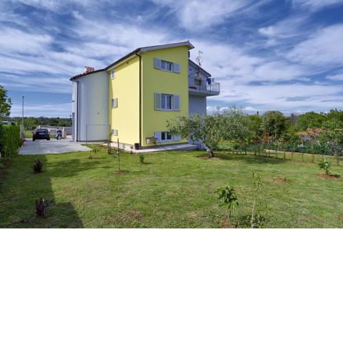 Apartments Mamuzic