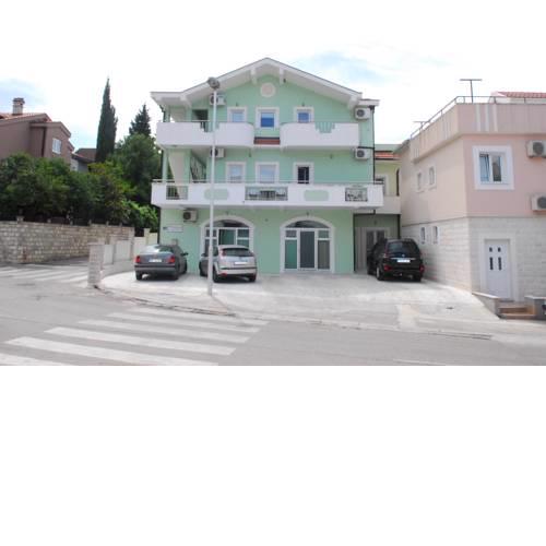 Apartments Manojlović