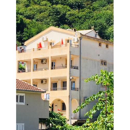 Apartments Manojlovic
