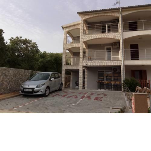 Apartments Mare