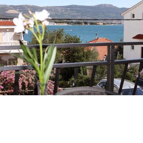 Apartments Mare