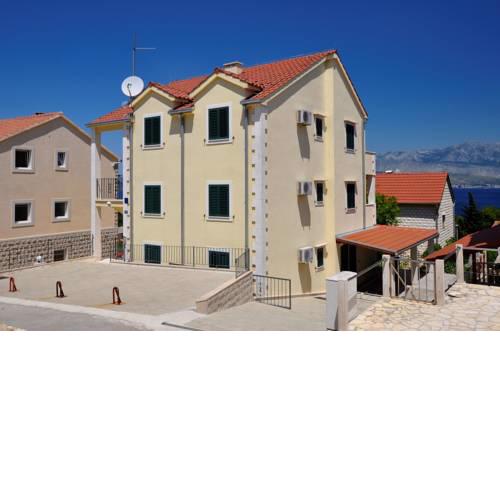 Apartments Matko