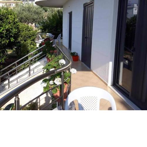 Apartments Meleqi