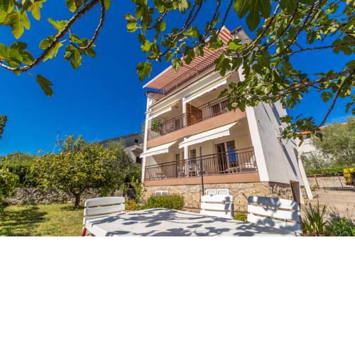 Apartments MESTROVIC - town Krk
