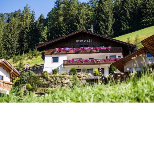 Apartments Mezdi