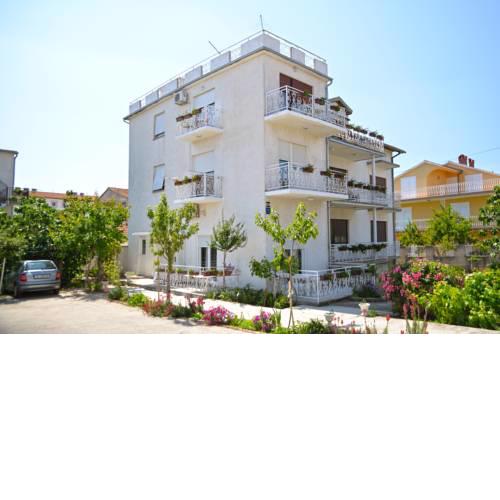 Apartments Moniq