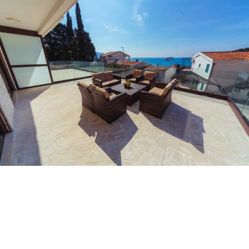 Apartments Monte Re