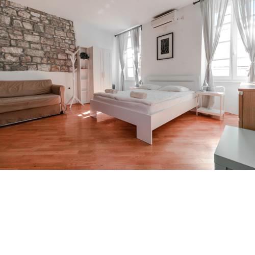 Apartments Music House
