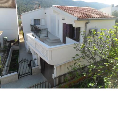 Apartments Neve & Goge