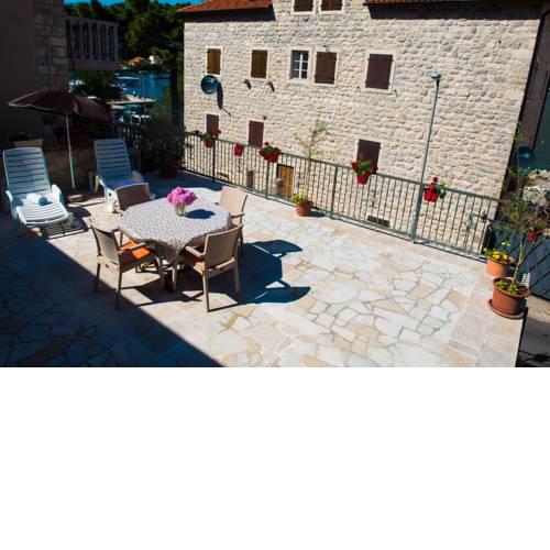 Apartments Nima