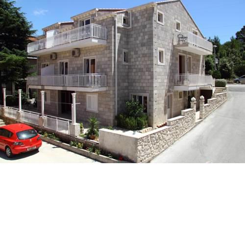 Apartments Pavo